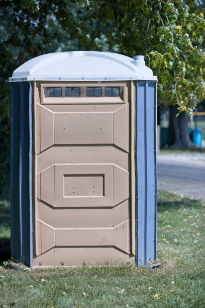 Affordable portable toilet rental in Macon, MS